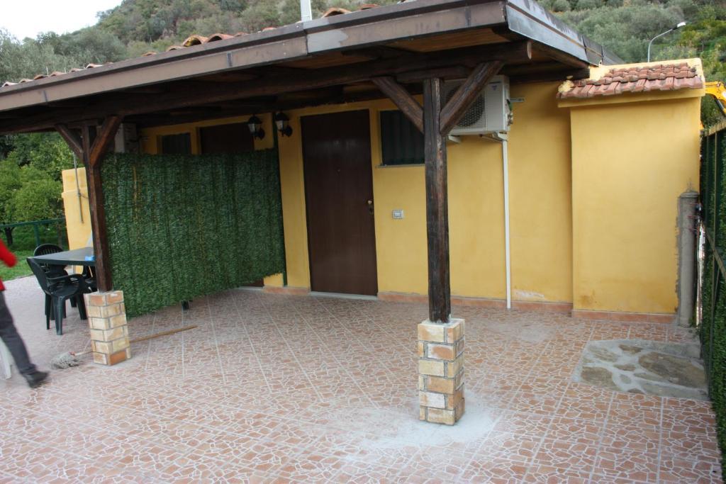 Agriturismo Ghiritina Франкавілла-ді-Сицилія Номер фото